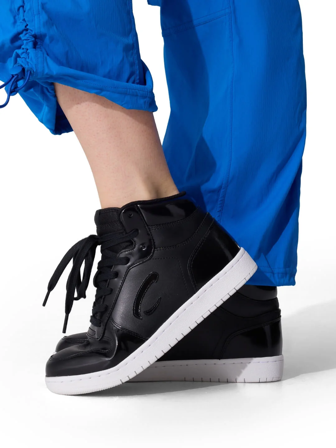 Ignite Dance Sneaker-High Top - Image 3